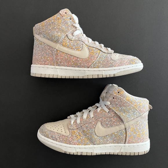 Nike X Liberty London Dunk High Floral High Top Sneakers Size 8 - Picture 2 of 13